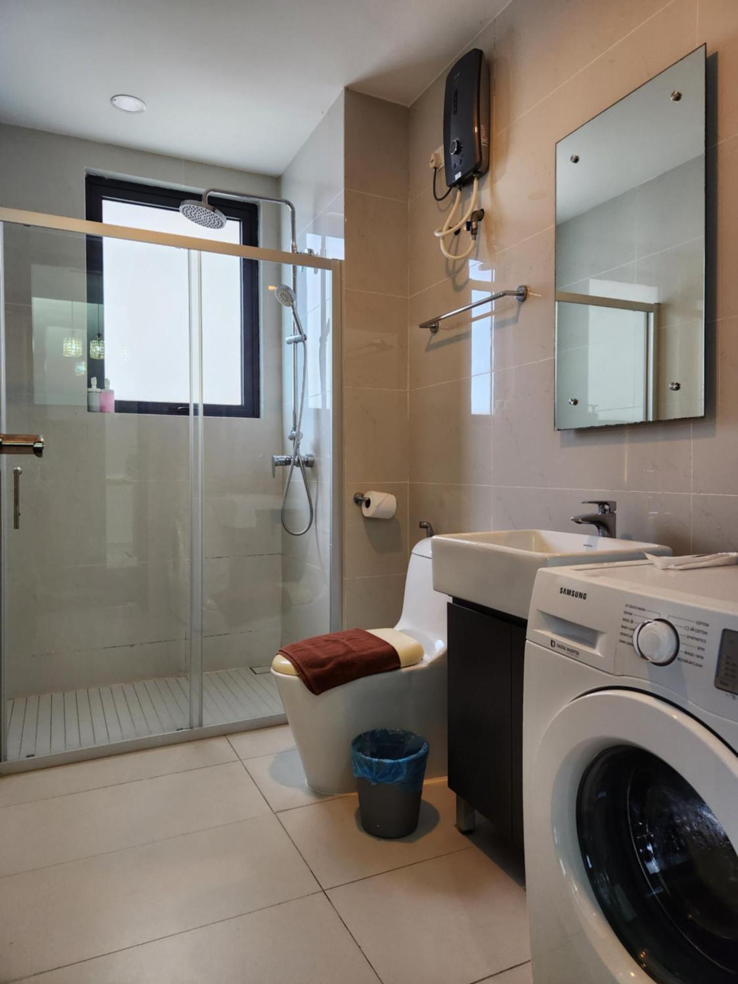 Hotel Country Garden Danga Bay By Widebed Jb Johor Bahru Esterno foto