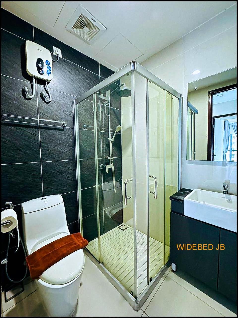 Hotel Country Garden Danga Bay By Widebed Jb Johor Bahru Esterno foto