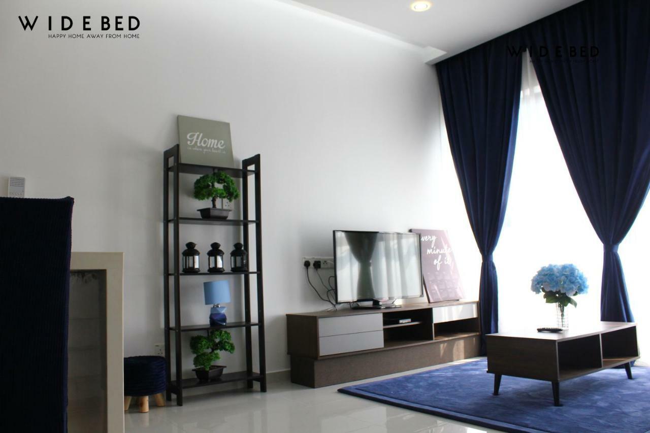 Hotel Country Garden Danga Bay By Widebed Jb Johor Bahru Esterno foto